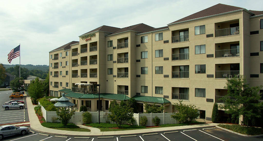 Hotel Courtyard By Marriott Norwich Exterior foto